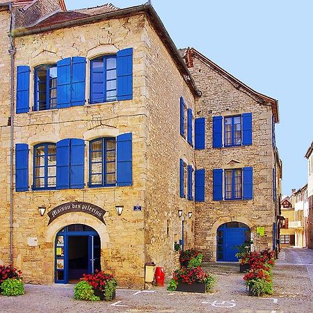 Gite La Maison Des Pelerins Villeneuve-dʼAveyron Exterior foto