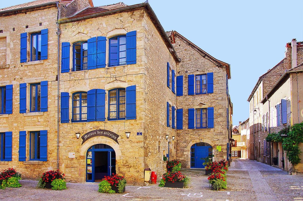Gite La Maison Des Pelerins Villeneuve-dʼAveyron Exterior foto